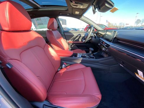 Used 2025 Toyota Tacoma TRD Off-Road image 27