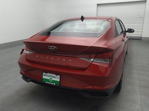 Used 2023 Hyundai Elantra SEL w/ Convenience Package image 7