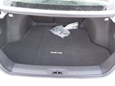 New 2026 Nissan Sentra SR w/ Floor Mat Package image 33