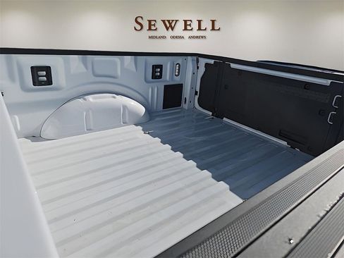 New 2025 Ford F150 Lariat w/ Equipment Group 502A High image 9