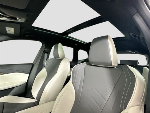 New 2026 BMW X1 xDrive28i w/ Convenience Package image 23