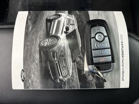 Used 2022 Ford Explorer XLT w/ Equipment Group 202A image 47