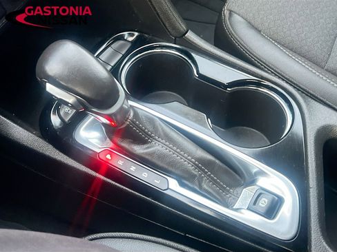 Used 2021 Buick Encore GX Preferred image 22