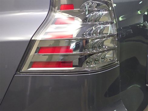 Certified 2023 Lexus GX 460 Premium image 37