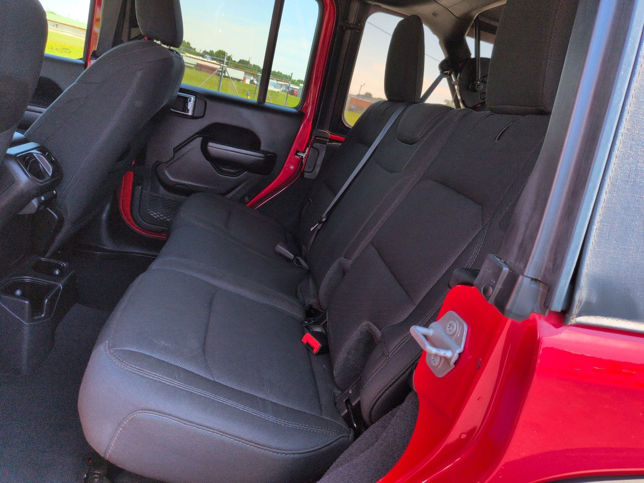 Used 2022 Jeep Wrangler Unlimited Sport AWD/4WD image 29