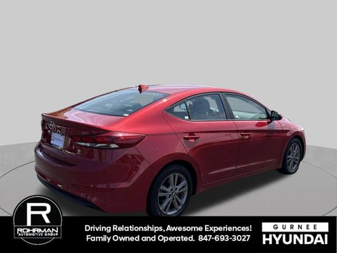 Used 2018 Hyundai Elantra SEL w/ Cargo Package FWD image 9