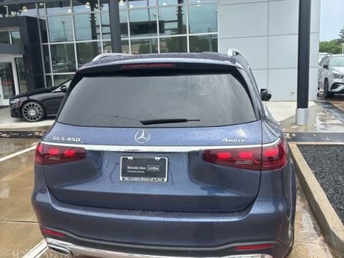 Certified 2024 Mercedes-Benz GLS 450 4MATIC image 3