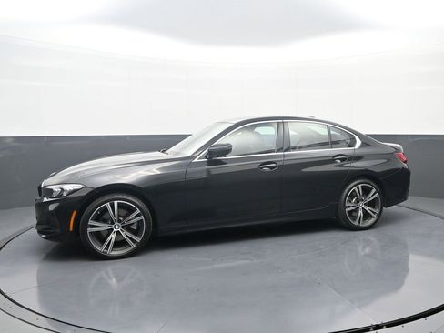 Used 2024 BMW 330i xDrive 330i xDrive w/ Premium Package image 4