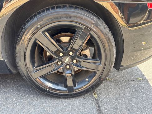 Used 2015 Chevrolet Camaro LS RWD image 13