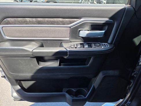 Used 2024 RAM 2500 Big Horn image 23