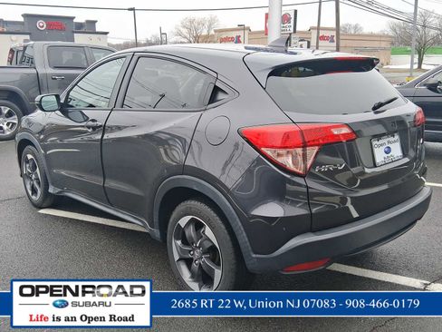 Used 2018 Honda HR-V EX image 5