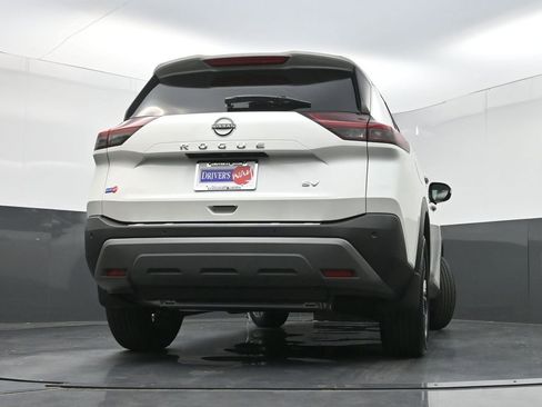 Used 2023 Nissan Rogue SV FWD image 27