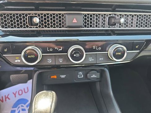 Used 2024 Honda Civic EX image 25