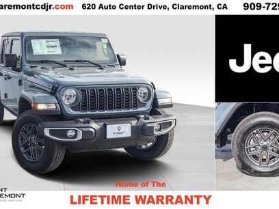 New 2025 Jeep Gladiator Sport