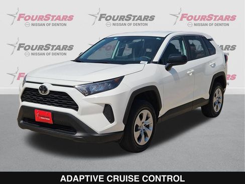 Used 2022 Toyota RAV4 LE FWD image 9