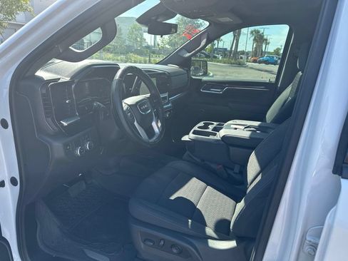 Used 2023 GMC Sierra 1500 Elevation w/ LPO, Elevation Black Package RWD image 11