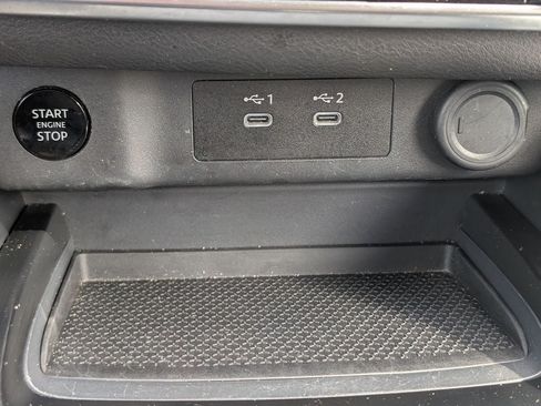 Used 2024 Nissan Rogue SV AWD/4WD image 22