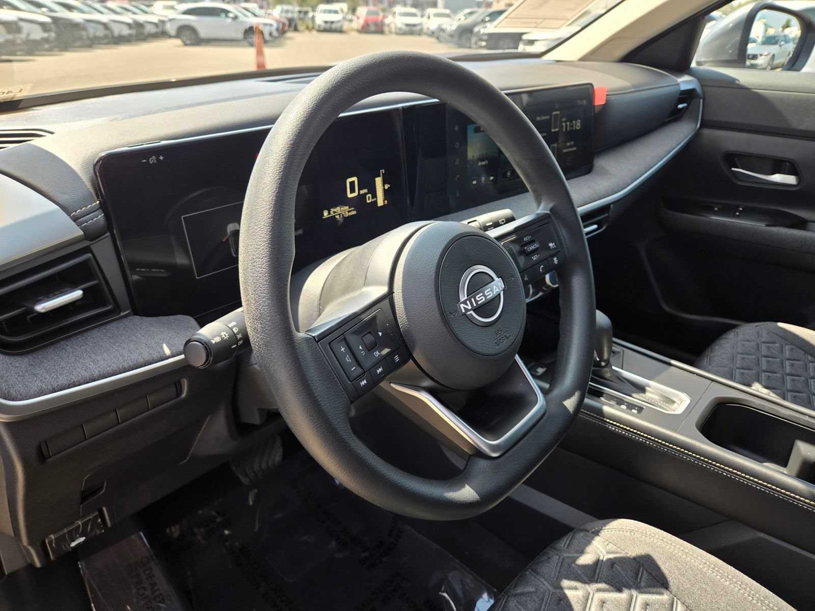Used 2025 Nissan Kicks SV AWD/4WD image 12