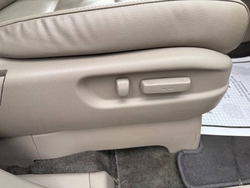 Used 2017 Honda Odyssey EX-L image 43