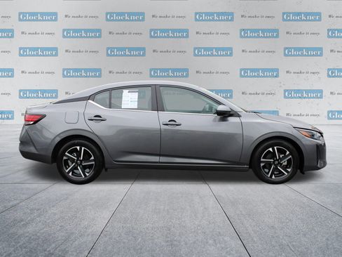 Used 2024 Nissan Sentra SV FWD image 4