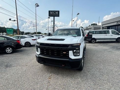 Used 2022 Chevrolet Silverado 2500 W/T w/ WT Fleet Convenience Package AWD/4WD image 3