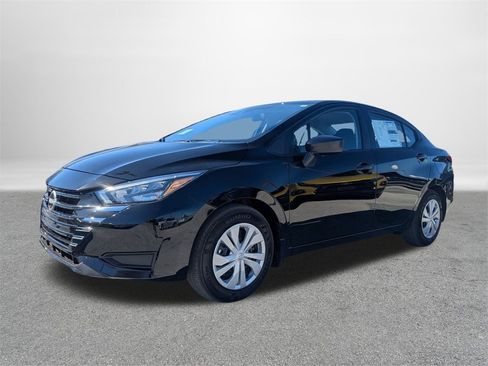 New 2025 Nissan Versa S w/ Trunk Package image 7