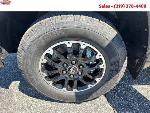 New 2026 Toyota Tundra SR5 AWD/4WD image 20