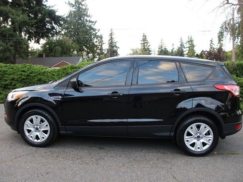Used 2016 Ford Escape S FWD image 13