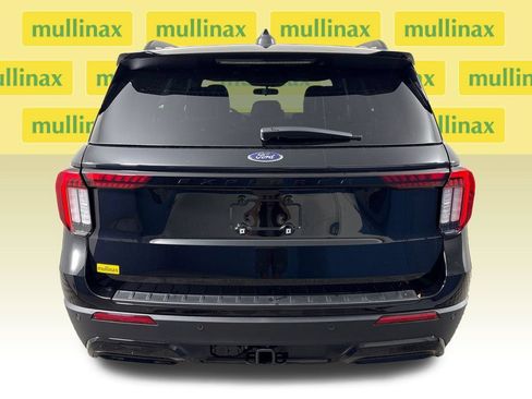 New 2026 Ford Explorer ST-Line RWD image 8