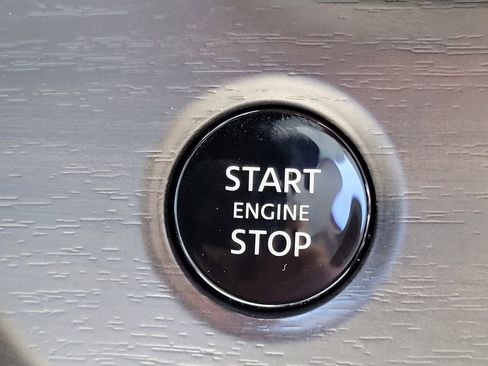 New 2025 Nissan Murano SV image 26