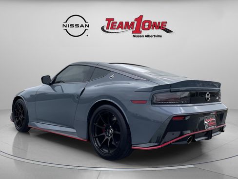 Used 2026 Nissan Z NISMO w/ Floor Mat Package RWD image 7
