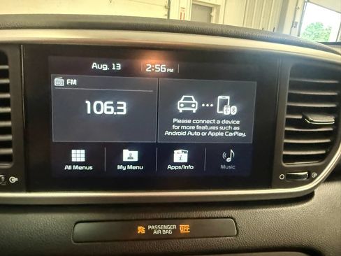 Used 2022 Kia Sportage LX AWD/4WD image 34
