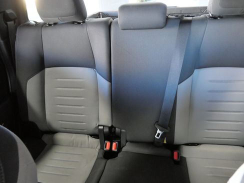 Used 2024 Toyota Tacoma TRD Off-Road image 13