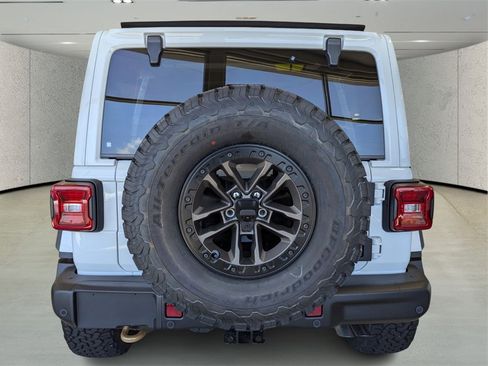 New 2025 Jeep Wrangler Unlimited Rubicon 392 image 5