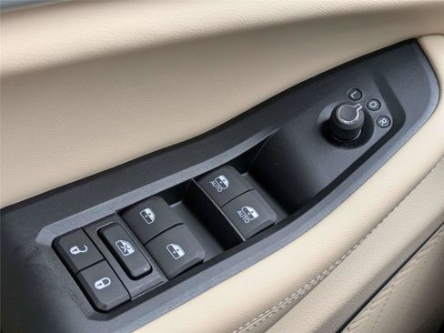 New 2026 Jeep Grand Cherokee Limited AWD/4WD image 27