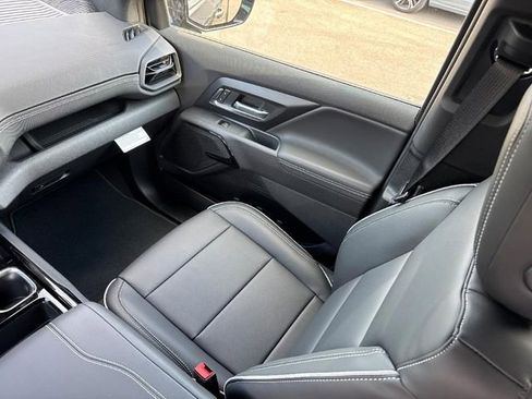 New 2026 Chevrolet Silverado EV LT image 15