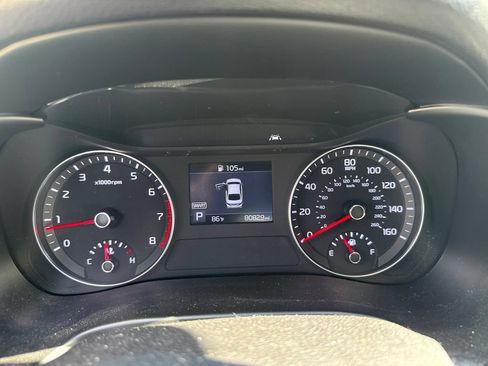 Used 2021 Kia Forte LXS FWD image 6