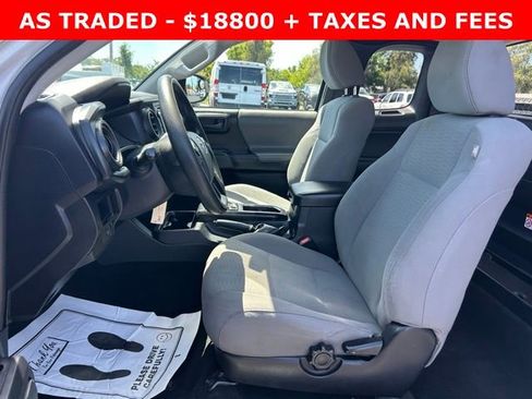 Used 2019 Toyota Tacoma SR AWD/4WD image 14