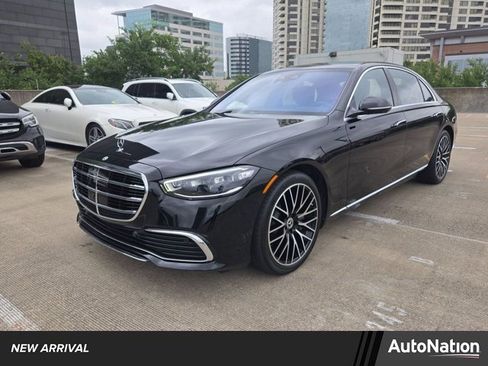 Used 2022 Mercedes-Benz S 500 4MATIC image 1