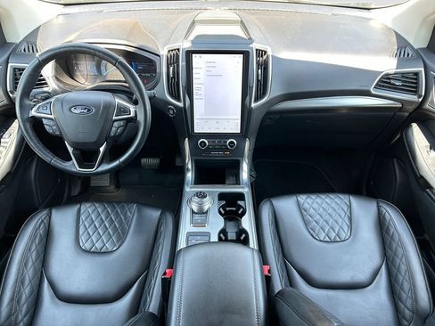 Used 2024 Ford Edge Titanium AWD/4WD image 11