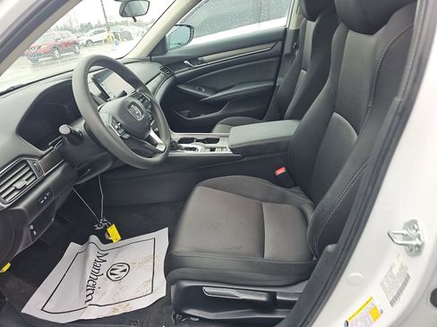Used 2022 Honda Accord LX image 10