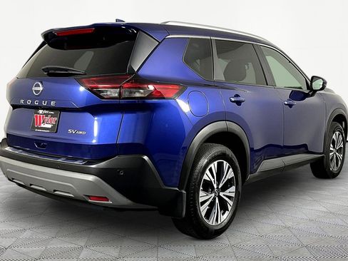 Certified 2023 Nissan Rogue SV w/ SV Premium Package AWD/4WD image 6