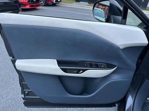 Used 2024 Lexus RZ 450e Premium w/ Accessory Package (Z1) image 15