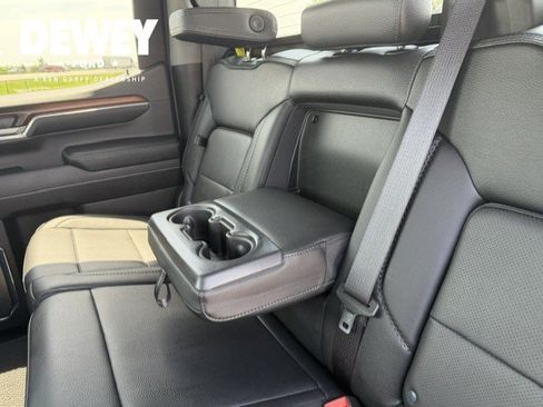 Used 2024 GMC Sierra 1500 Denali w/ Technology Package AWD/4WD image 30