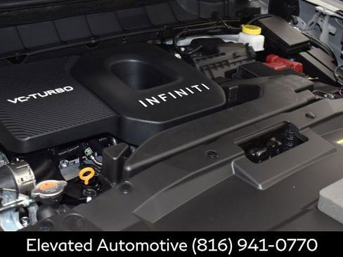 Certified 2026 INFINITI QX60 Luxe w/ Family Package AWD/4WD image 28