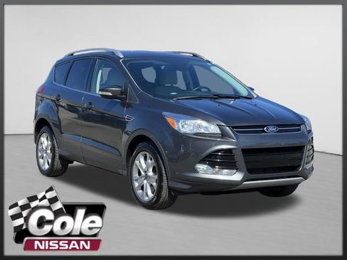 Used 2016 Ford Escape Titanium AWD/4WD image 1