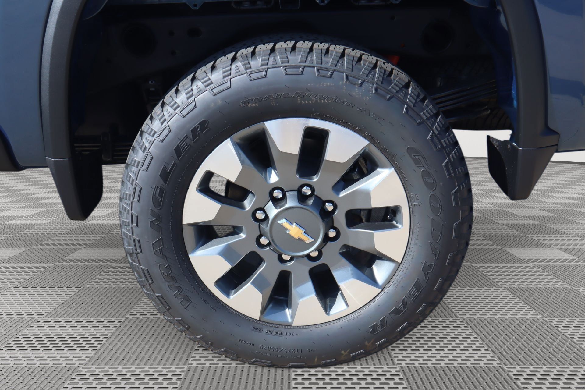 New 2026 Chevrolet Silverado 2500 Custom w/ Custom Value Package AWD/4WD image 18