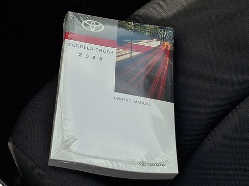Certified 2023 Toyota Corolla Cross LE AWD/4WD image 23