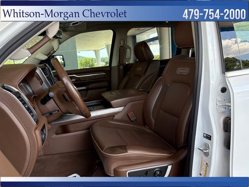 Used 2024 RAM 1500 Limited AWD/4WD image 9