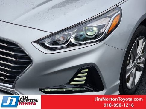 Used 2018 Hyundai Sonata Limited image 10